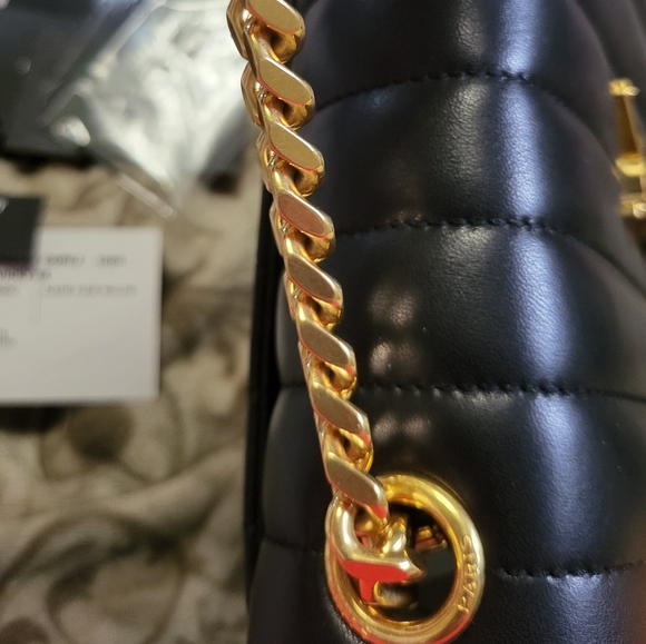 SOLD Yves Saint Laurent Vicky Crossbody Bag - Picture 6 of 6